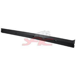 UPPER SIDE CAB TRIM R/H
